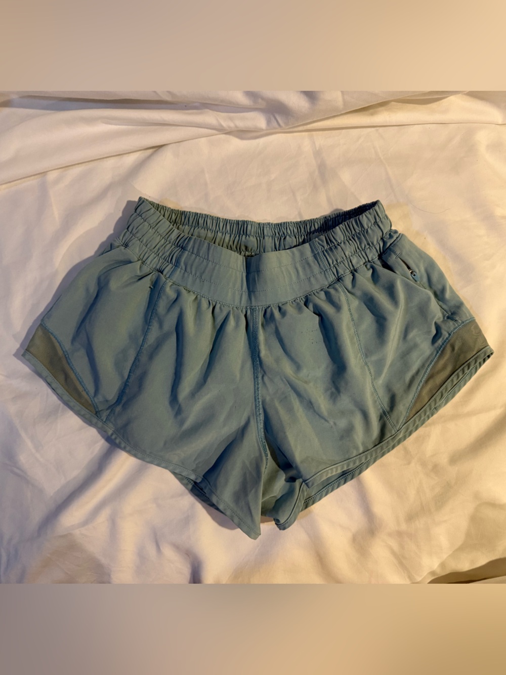 lululemon athletica Women's Sky Blue Elastic Waist Running Shorts
